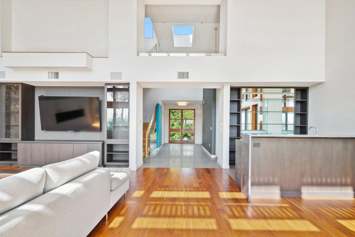 Lyme, New London, 06371, United States, 3 Bedrooms Bedrooms, ,5 BathroomsBathrooms,Residential,For Sale,1888324