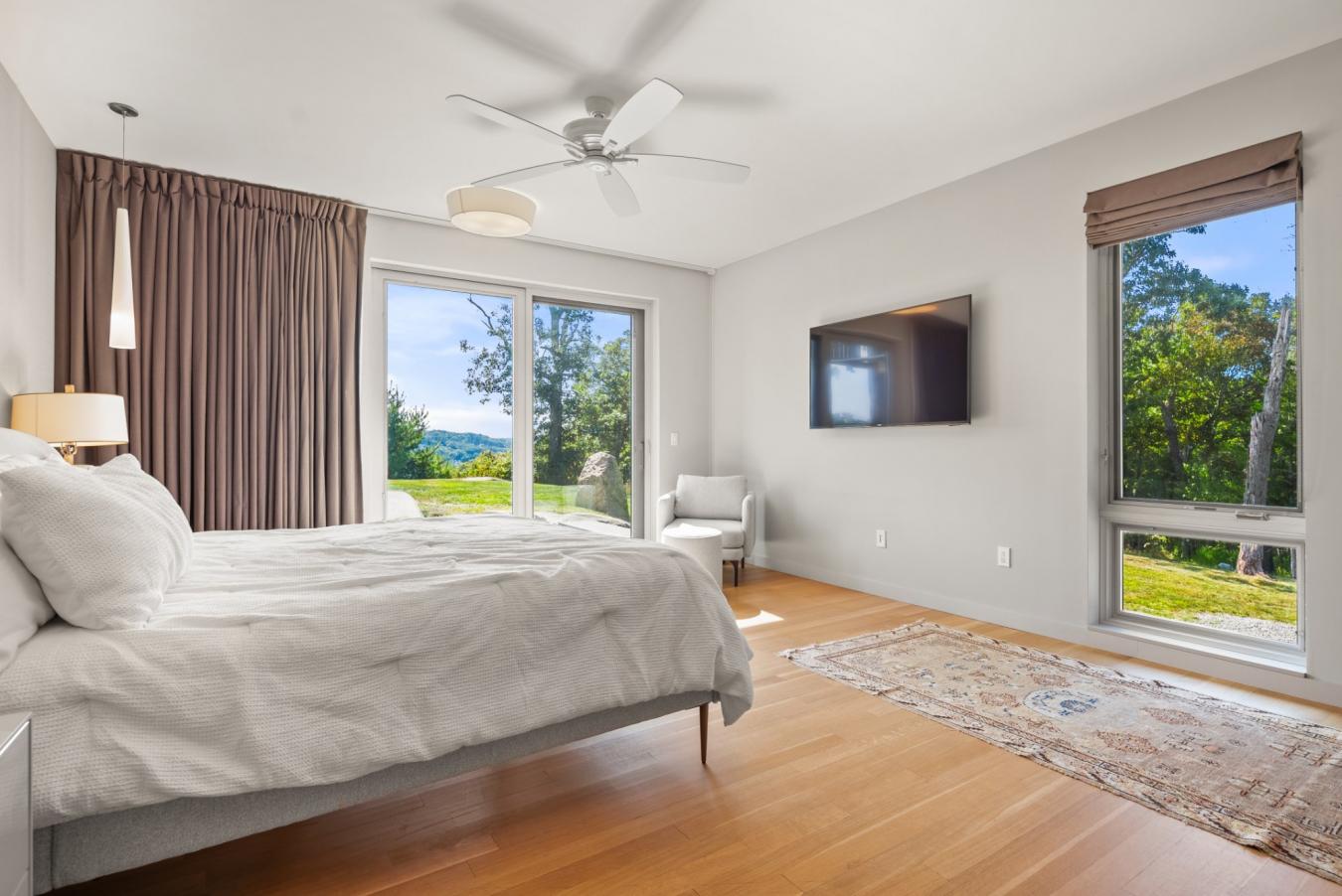 Lyme, New London, 06371, United States, 3 Bedrooms Bedrooms, ,5 BathroomsBathrooms,Residential,For Sale,1888324