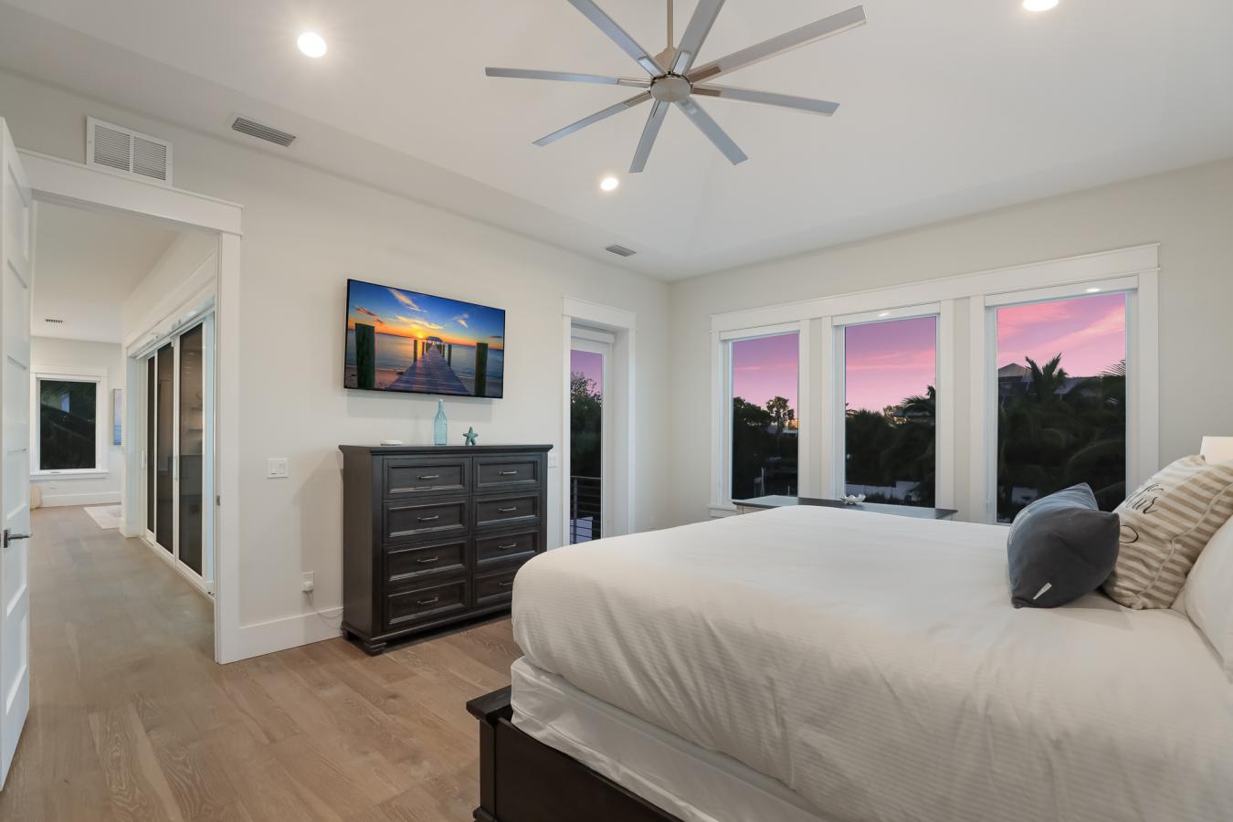 50 N SHORE DR, Manatee, 34216, United States, 4 Bedrooms Bedrooms, ,4 BathroomsBathrooms,Residential,For Sale,1888323