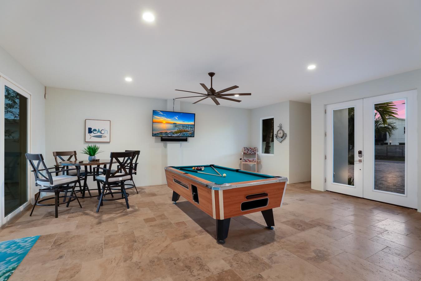 50 N SHORE DR, Manatee, 34216, United States, 4 Bedrooms Bedrooms, ,4 BathroomsBathrooms,Residential,For Sale,1888323