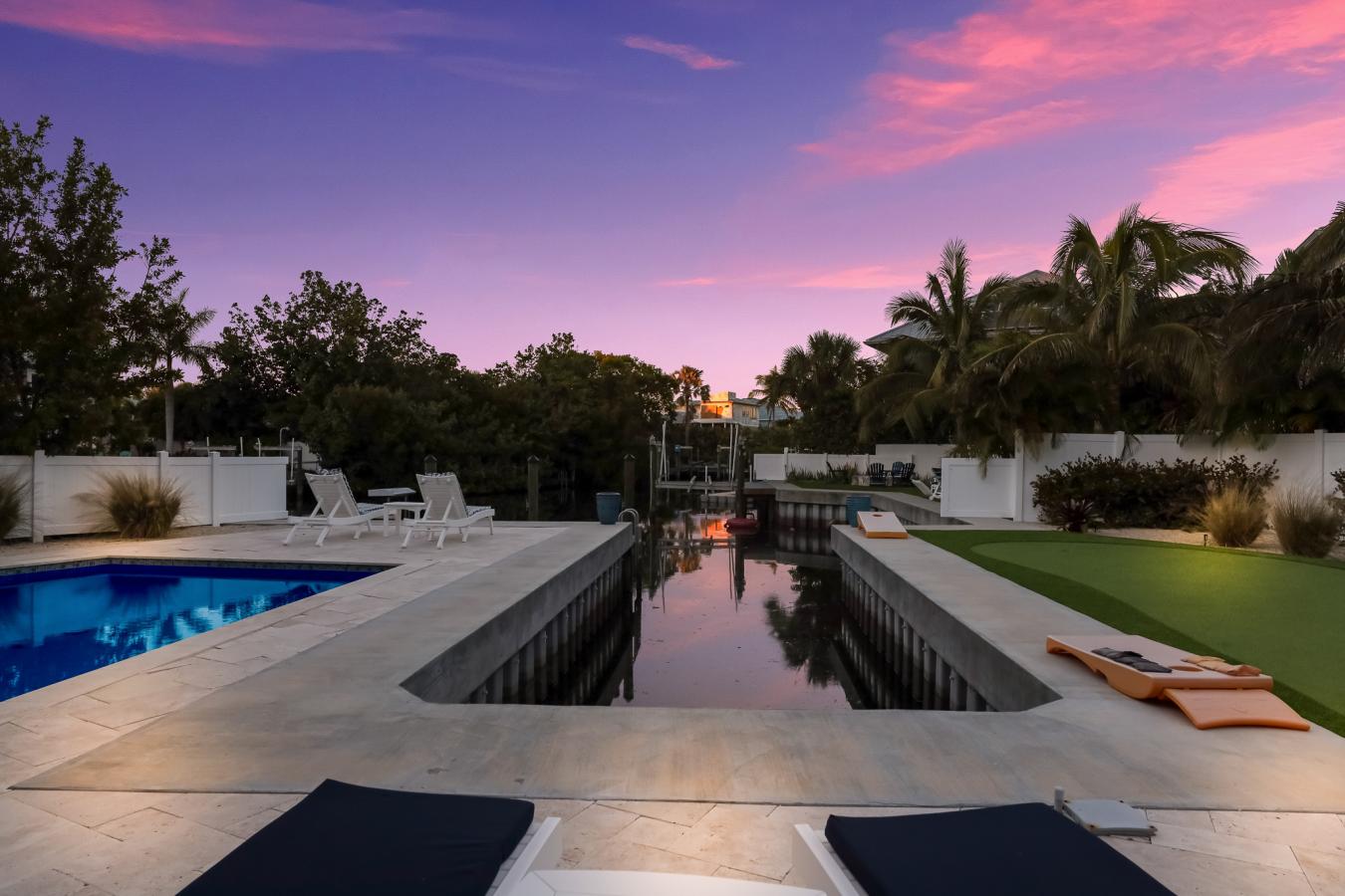 50 N SHORE DR, Manatee, 34216, United States, 4 Bedrooms Bedrooms, ,4 BathroomsBathrooms,Residential,For Sale,1888323