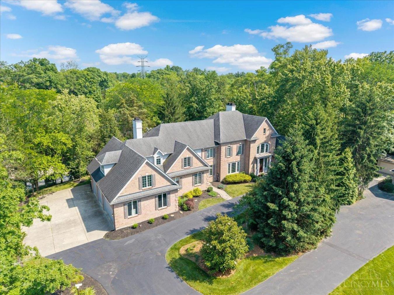 Montgomery, Ohio, 45249, United States, 5 Bedrooms Bedrooms, ,3 BathroomsBathrooms,Residential,For Sale,1893130