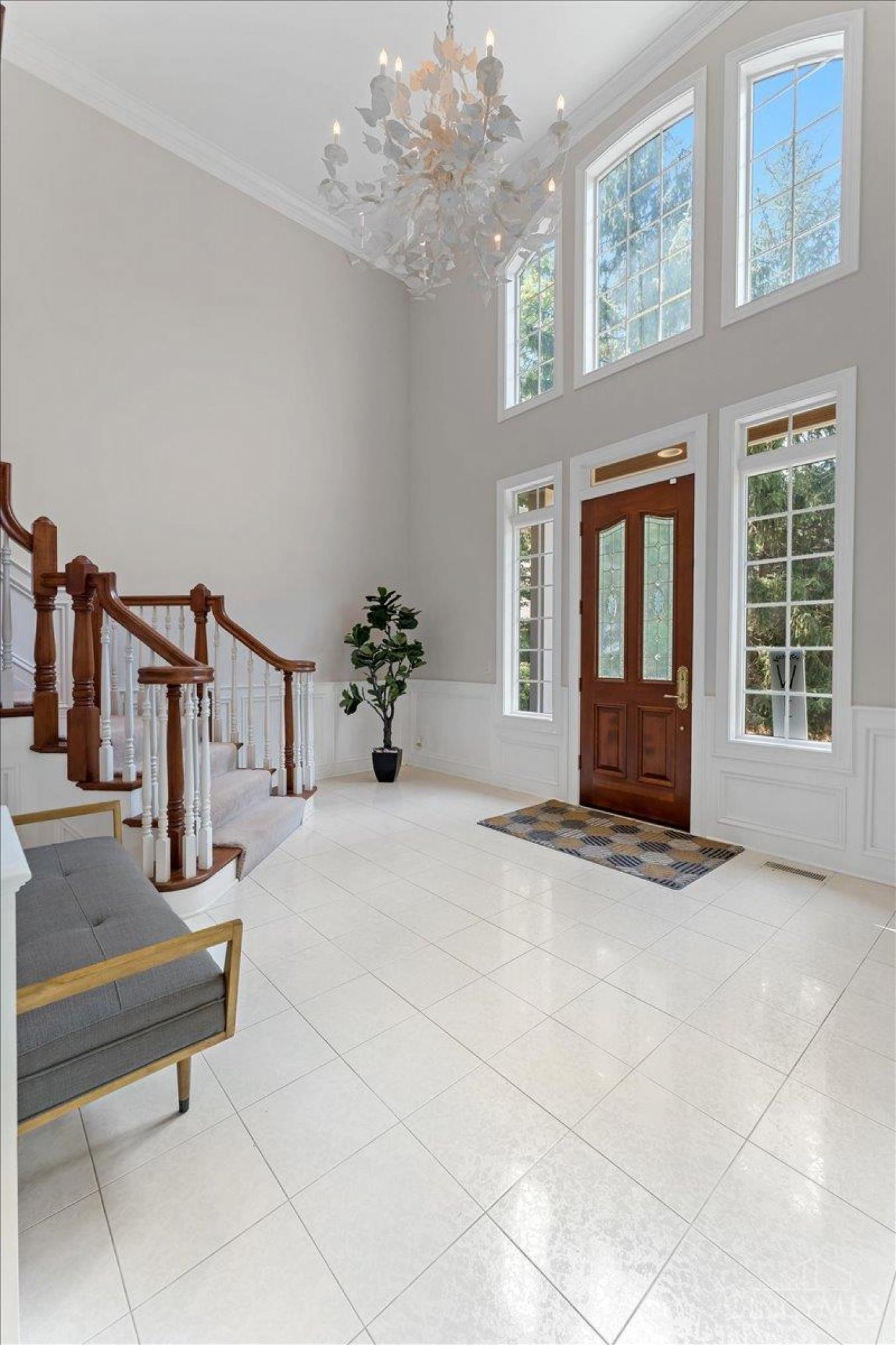 Montgomery, Ohio, 45249, United States, 5 Bedrooms Bedrooms, ,3 BathroomsBathrooms,Residential,For Sale,1893130