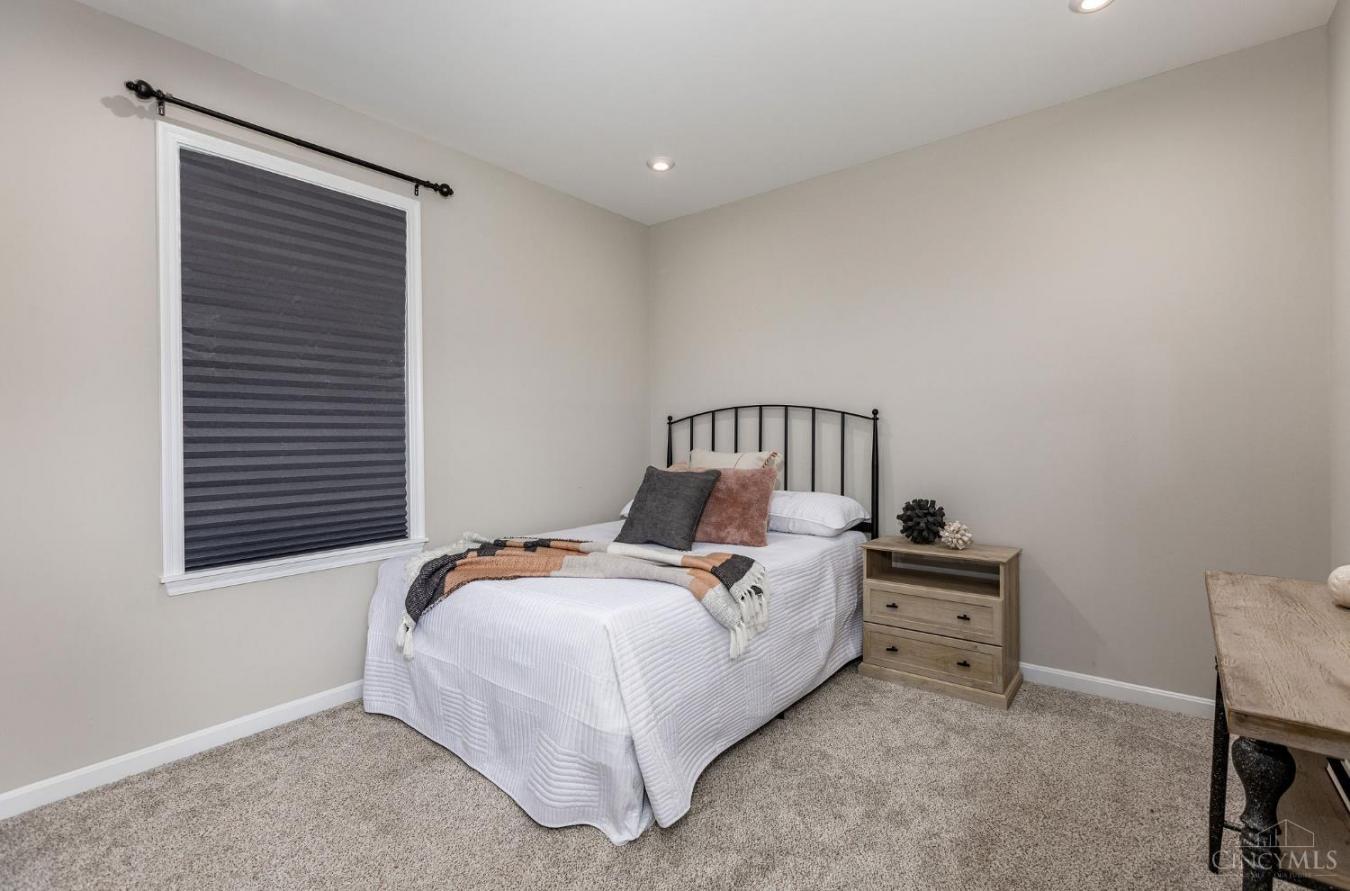 Pierce Twp, Ohio, 45245, United States, 3 Bedrooms Bedrooms, ,4 BathroomsBathrooms,Residential,For Sale,1893129