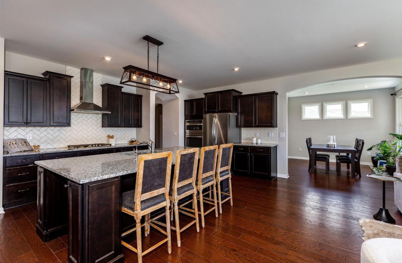 Pierce Twp, Ohio, 45245, United States, 3 Bedrooms Bedrooms, ,4 BathroomsBathrooms,Residential,For Sale,1893129