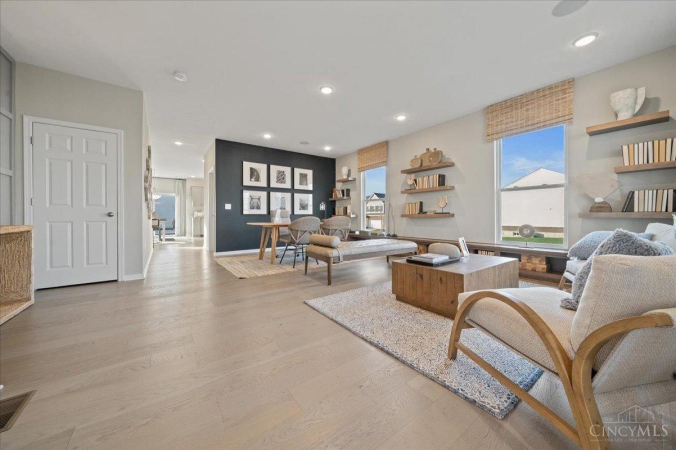 Fairfield Twp, Ohio, 45011, United States, 5 Bedrooms Bedrooms, ,3 BathroomsBathrooms,Residential,For Sale,1893128