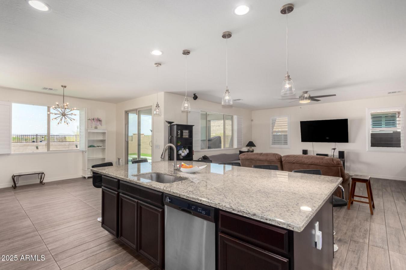 Peoria, Arizona, 85383, United States, 4 Bedrooms Bedrooms, ,Residential,For Sale,1893158