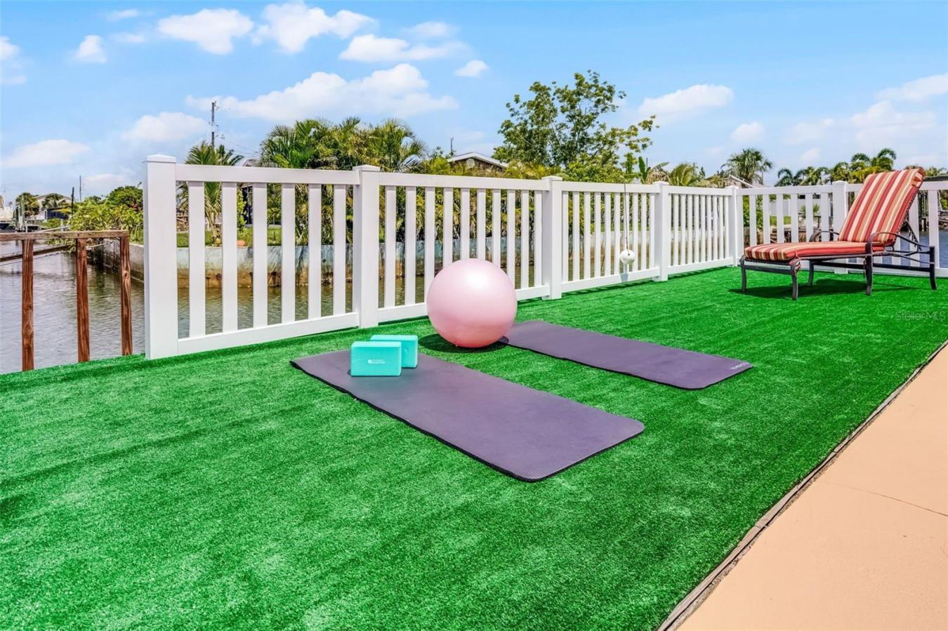 HUDSON, Florida, 34667, United States, 9 Bedrooms Bedrooms, ,9 BathroomsBathrooms,Residential,For Sale,1893124