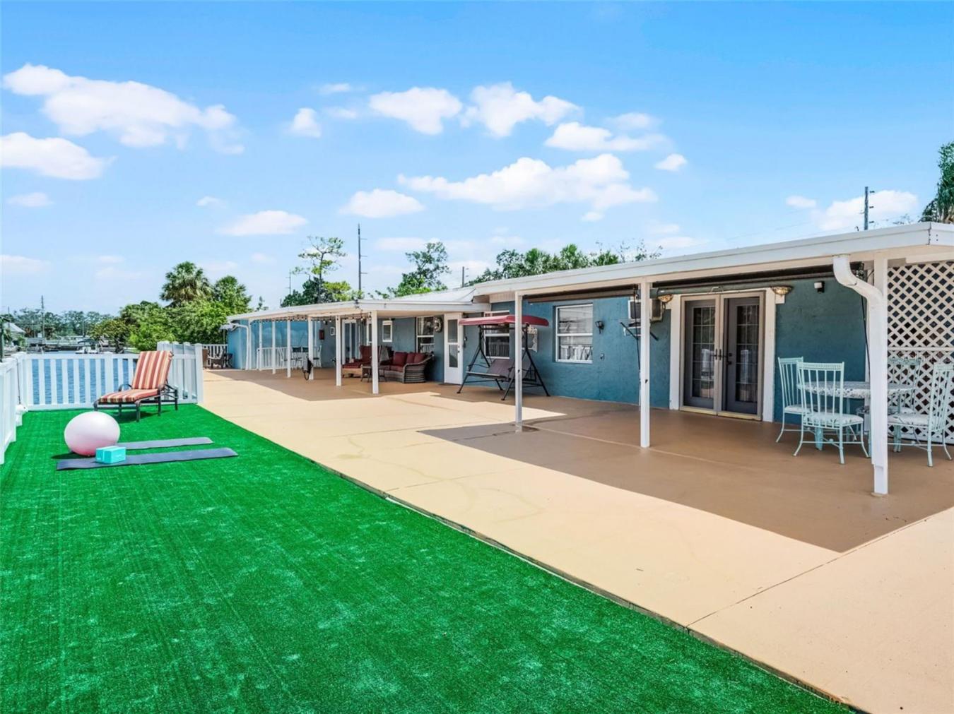 HUDSON, Florida, 34667, United States, 9 Bedrooms Bedrooms, ,9 BathroomsBathrooms,Residential,For Sale,1893124