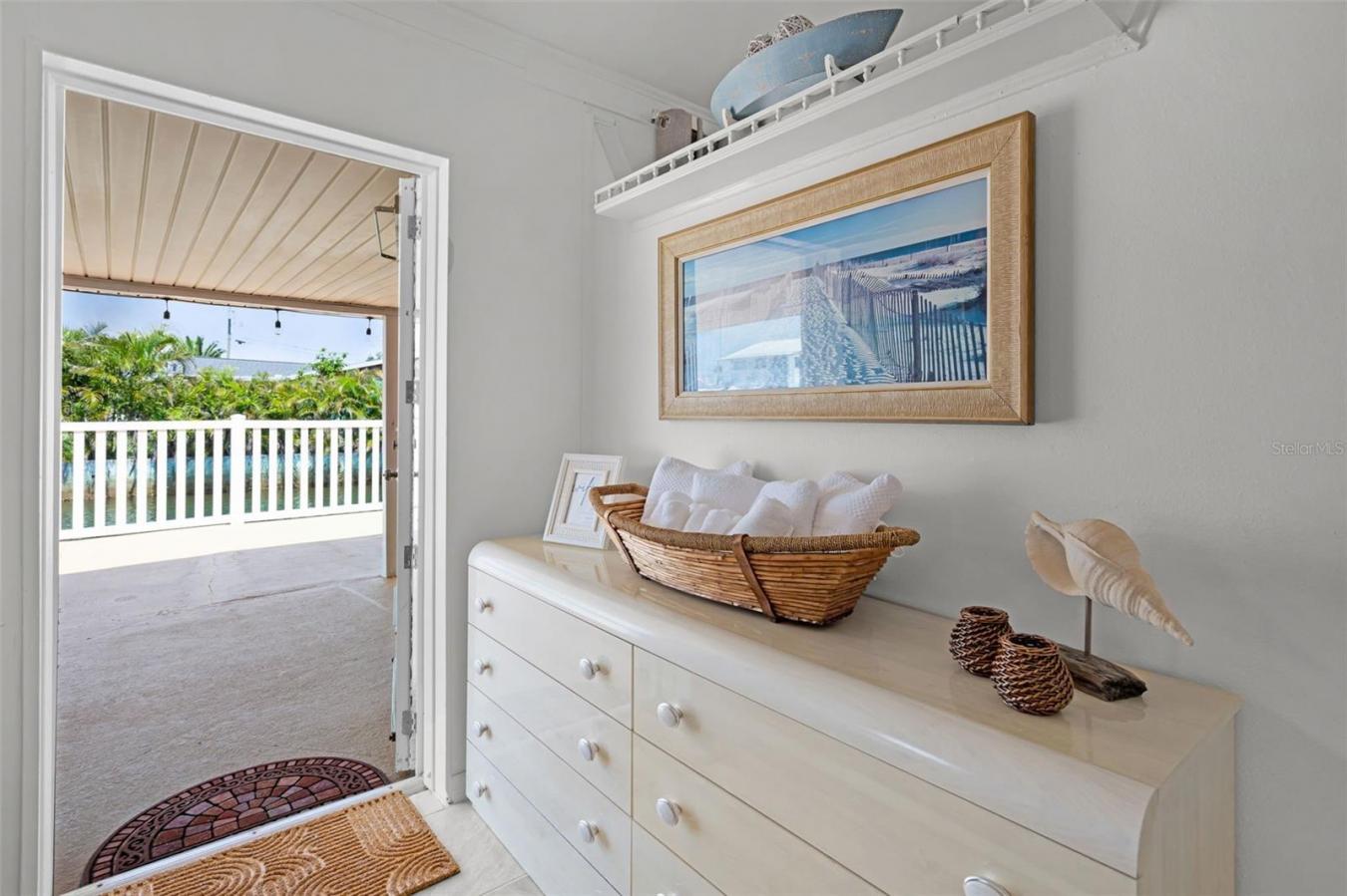 HUDSON, Florida, 34667, United States, 9 Bedrooms Bedrooms, ,9 BathroomsBathrooms,Residential,For Sale,1893124