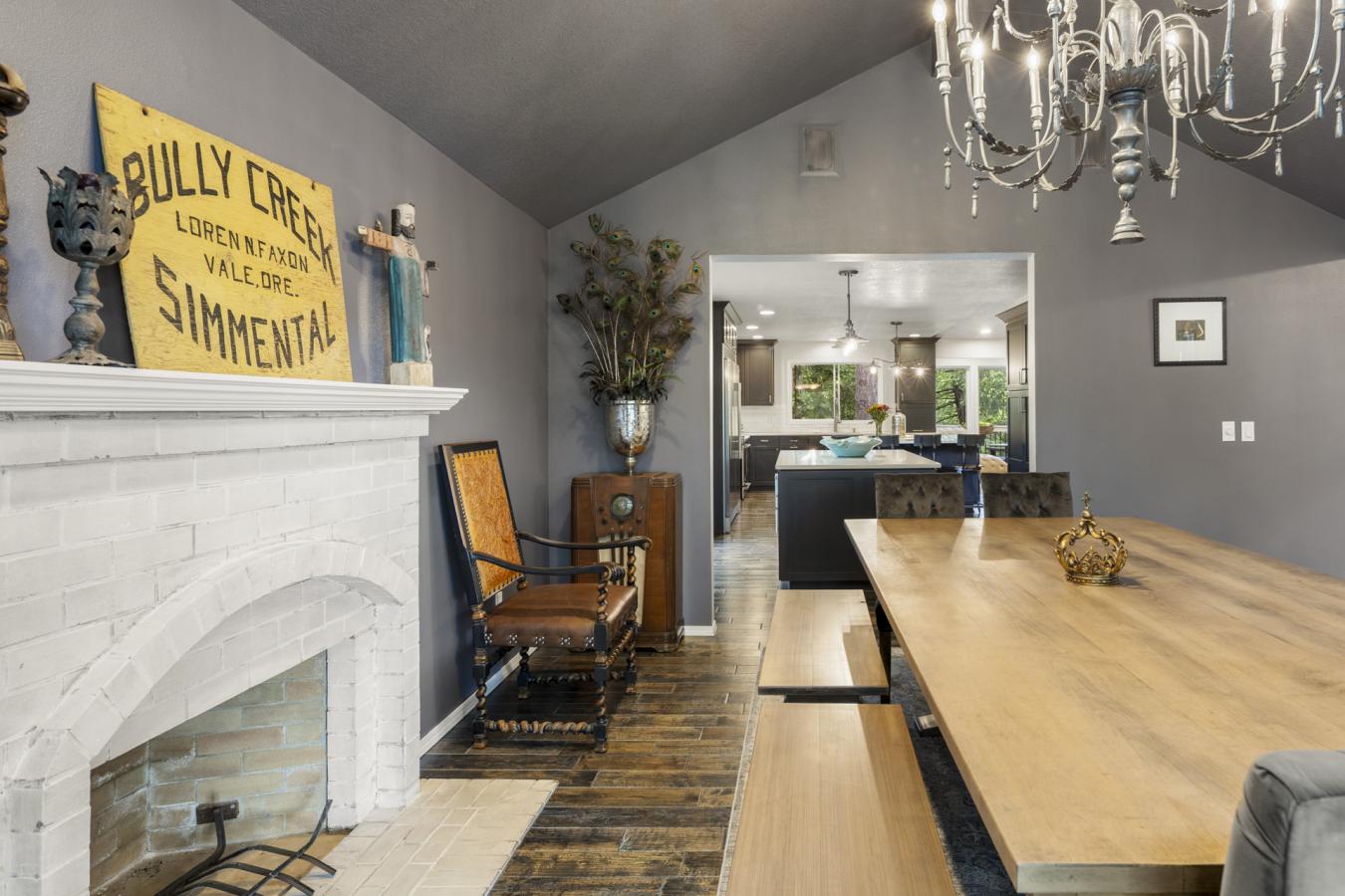 Newberg, Yamhill, 97132, United States, 4 Bedrooms Bedrooms, ,3 BathroomsBathrooms,Residential,For Sale,1889215