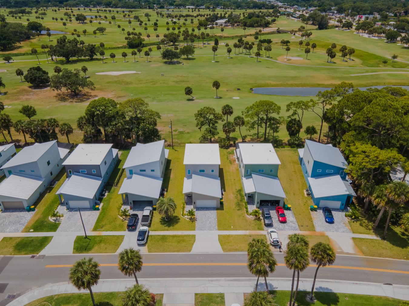 Melbourne, Florida, 32901, United States, 4 Bedrooms Bedrooms, ,3 BathroomsBathrooms,Residential,For Sale,1893122