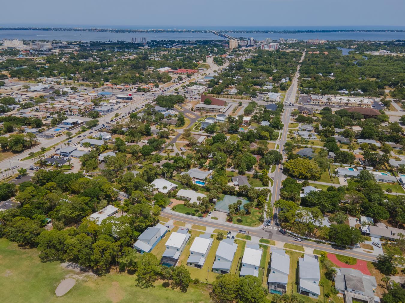 Melbourne, Florida, 32901, United States, 4 Bedrooms Bedrooms, ,3 BathroomsBathrooms,Residential,For Sale,1893122