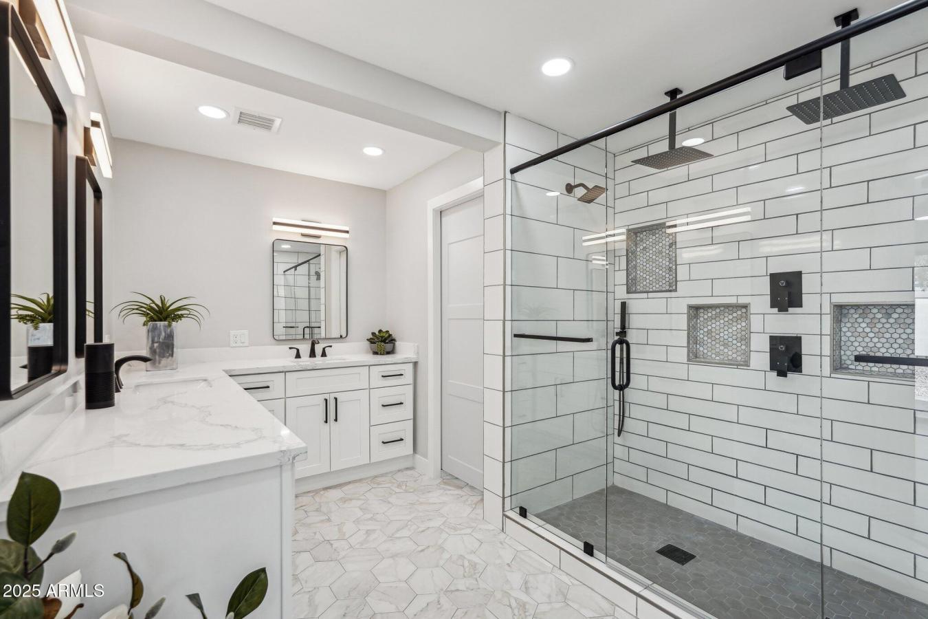 Scottsdale, Arizona, 85254, United States, 3 Bedrooms Bedrooms, ,3 BathroomsBathrooms,Residential,For Sale,1893121