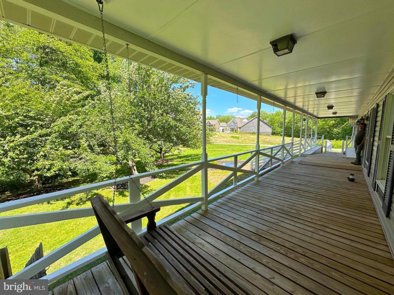 WALDORF, Maryland, 20603, United States, 6 Bedrooms Bedrooms, ,3 BathroomsBathrooms,Residential,For Sale,1893118