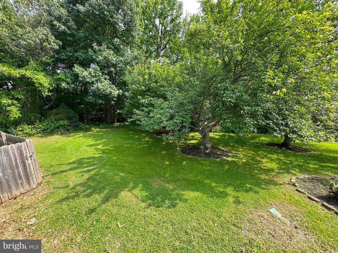 WALDORF, Maryland, 20603, United States, 6 Bedrooms Bedrooms, ,3 BathroomsBathrooms,Residential,For Sale,1893118