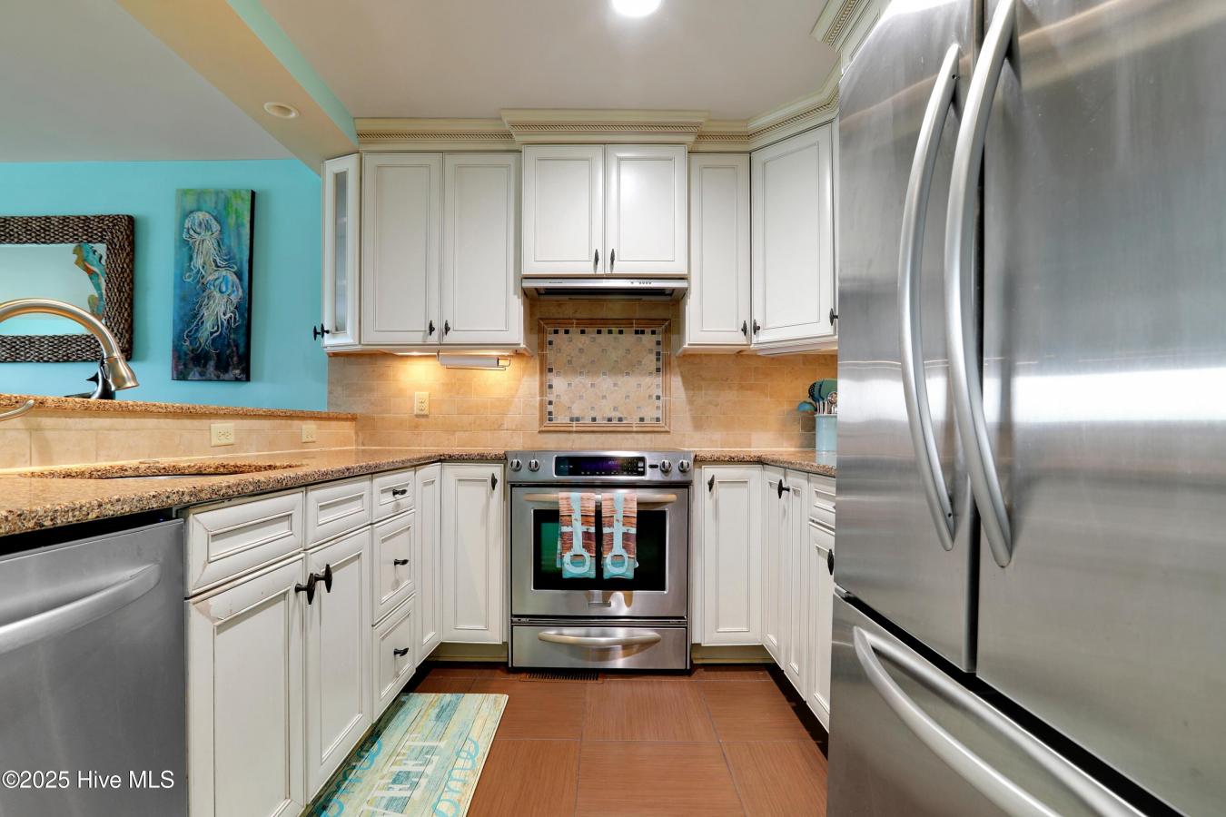 Carolina Beach, North Carolina, 28428, United States, 3 Bedrooms Bedrooms, ,2 BathroomsBathrooms,Residential,For Sale,1893115