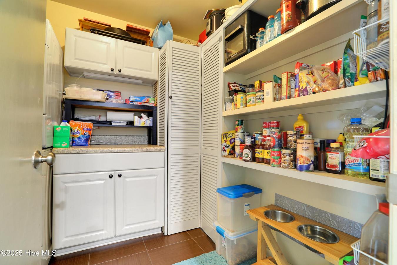 Carolina Beach, North Carolina, 28428, United States, 3 Bedrooms Bedrooms, ,2 BathroomsBathrooms,Residential,For Sale,1893115