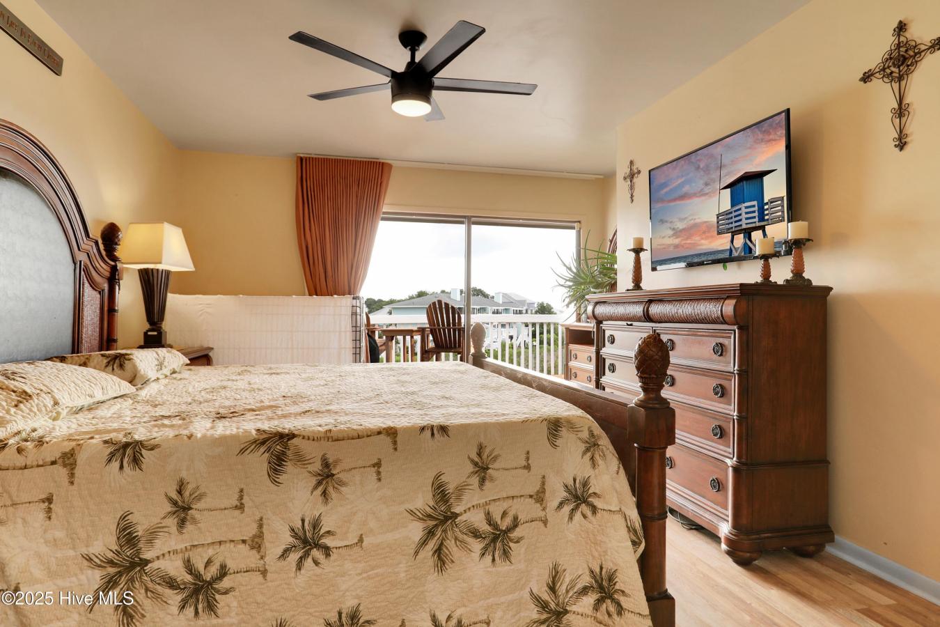 Carolina Beach, North Carolina, 28428, United States, 3 Bedrooms Bedrooms, ,2 BathroomsBathrooms,Residential,For Sale,1893115