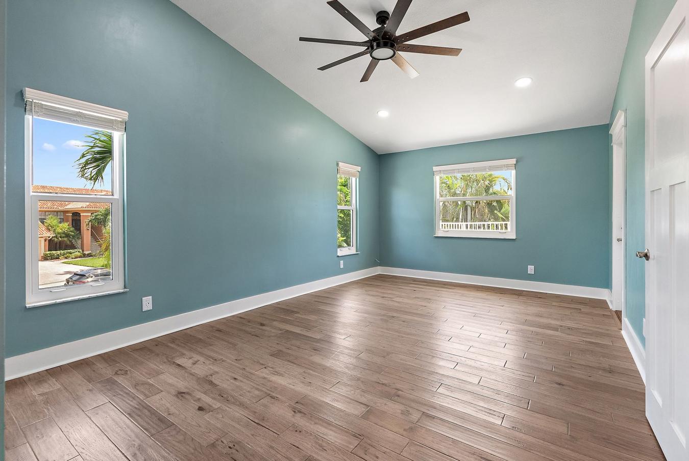 Tierra Verde, Florida, 33715, United States, 4 Bedrooms Bedrooms, ,3 BathroomsBathrooms,Residential,For Sale,1893112