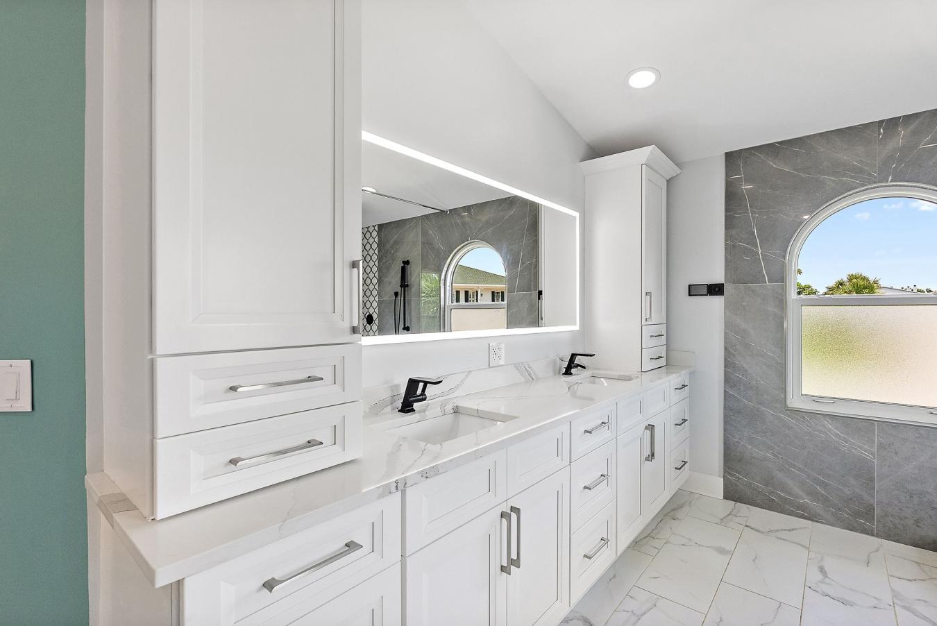 Tierra Verde, Florida, 33715, United States, 4 Bedrooms Bedrooms, ,3 BathroomsBathrooms,Residential,For Sale,1893112