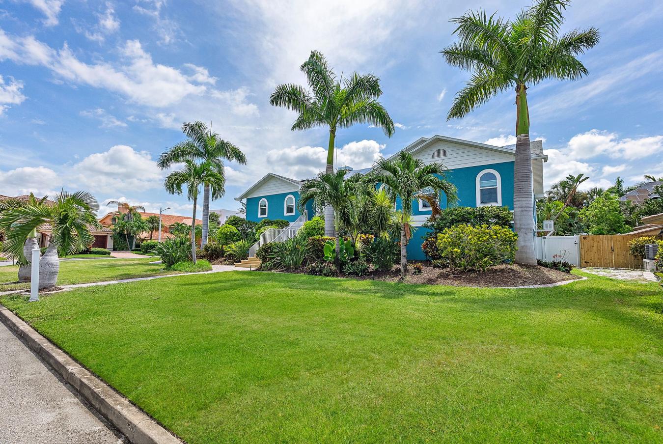 Tierra Verde, Florida, 33715, United States, 4 Bedrooms Bedrooms, ,3 BathroomsBathrooms,Residential,For Sale,1893112