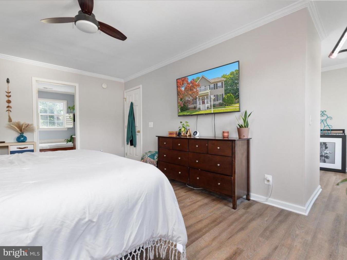 PURCELLVILLE, Virginia, 20132, United States, 4 Bedrooms Bedrooms, ,2 BathroomsBathrooms,Residential,For Sale,1893107