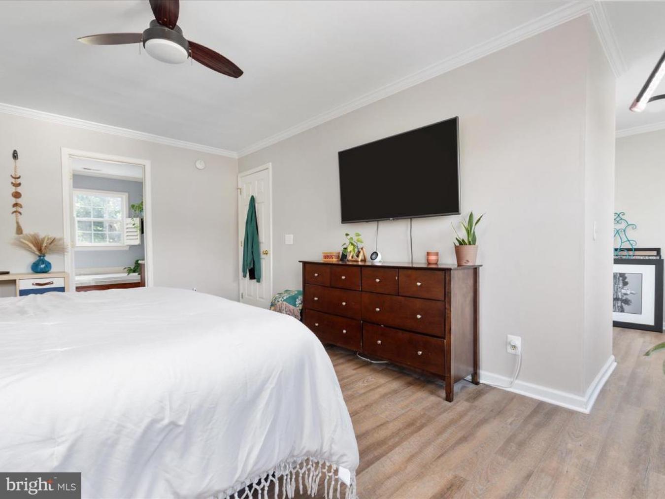 PURCELLVILLE, Virginia, 20132, United States, 4 Bedrooms Bedrooms, ,2 BathroomsBathrooms,Residential,For Sale,1893107