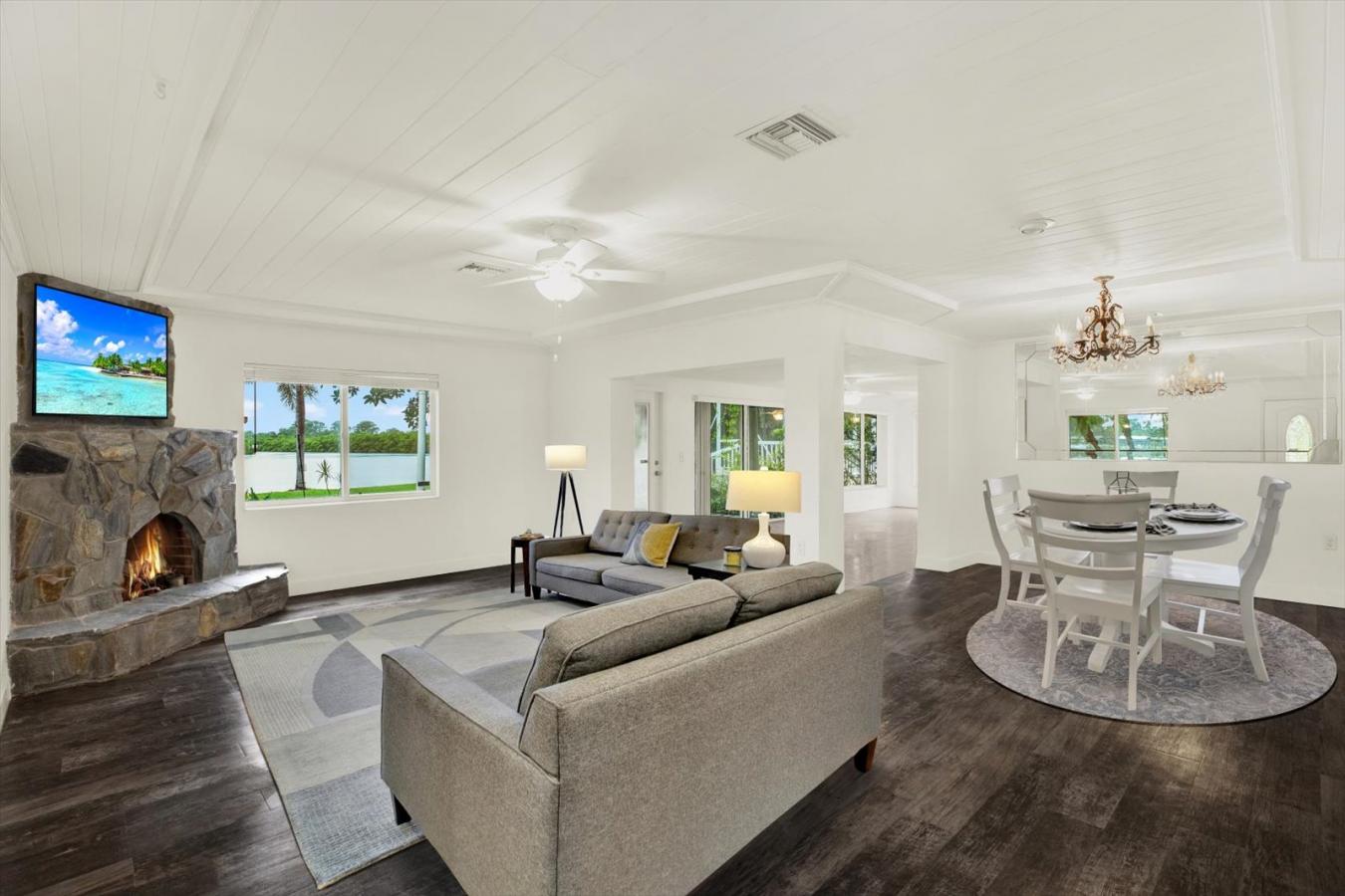 Ruskin, Hillsborough, 33570, United States, 2 Bedrooms Bedrooms, ,2 BathroomsBathrooms,Residential,For Sale,1892330