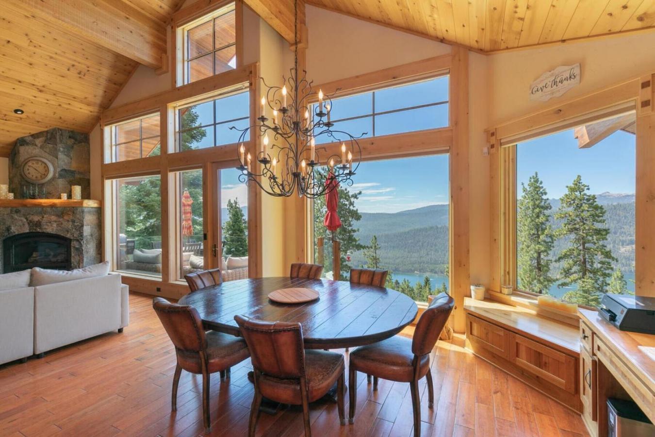 Truckee, California, 96161, United States, 4 Bedrooms Bedrooms, ,5 BathroomsBathrooms,Residential,For Sale,1889195