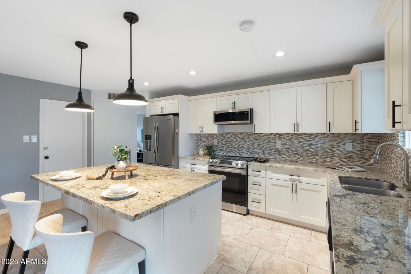 Tempe, Arizona, 85282, United States, 3 Bedrooms Bedrooms, ,Residential,For Sale,1893101 Tempe, Arizona, 85282, United States, 3 Bedrooms Bedrooms, ,Residential,For Sale,1893101