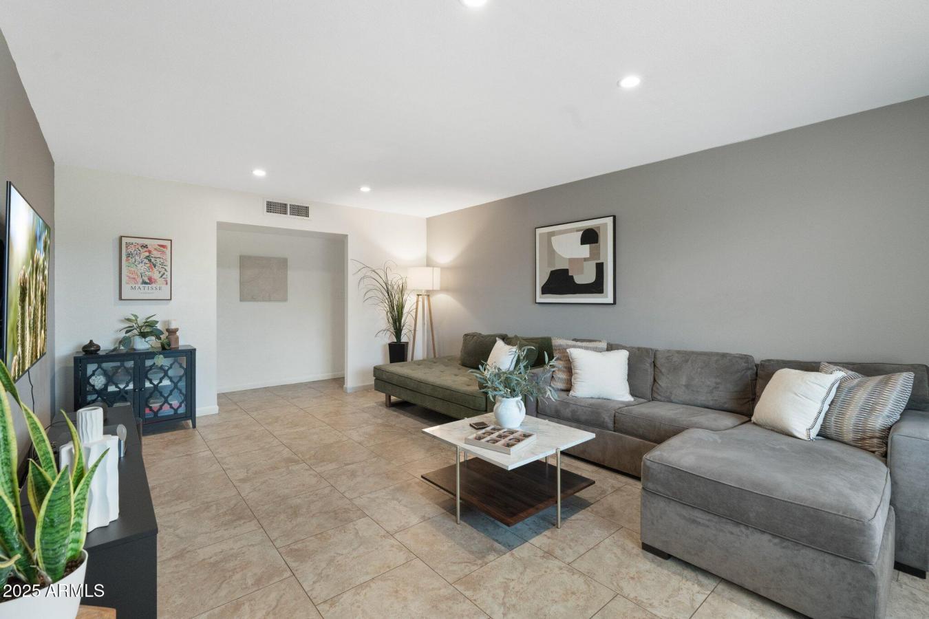 Tempe, Arizona, 85282, United States, 3 Bedrooms Bedrooms, ,Residential,For Sale,1893101 Tempe, Arizona, 85282, United States, 3 Bedrooms Bedrooms, ,Residential,For Sale,1893101