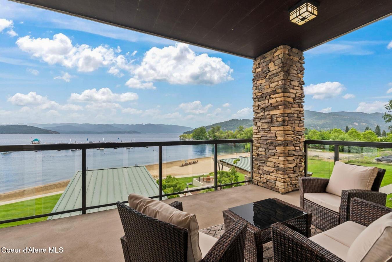 Sandpoint, Idaho, 83864, United States, 2 Bedrooms Bedrooms, ,Residential,For Sale,1893100