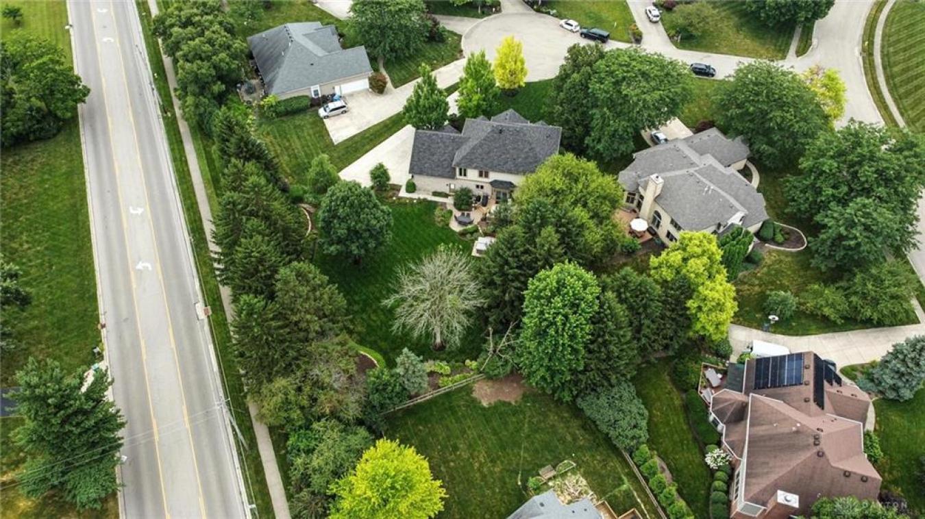 Washington TWP, Ohio, 45458, United States, 5 Bedrooms Bedrooms, ,3 BathroomsBathrooms,Residential,For Sale,1893098