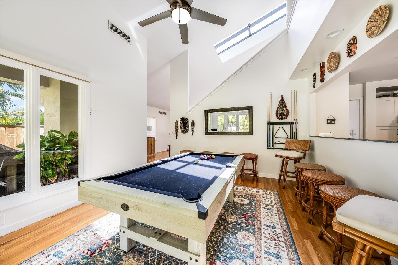 Kailua, Hawaii, 96734, United States, 4 Bedrooms Bedrooms, ,5 BathroomsBathrooms,Residential,For Sale,1893095