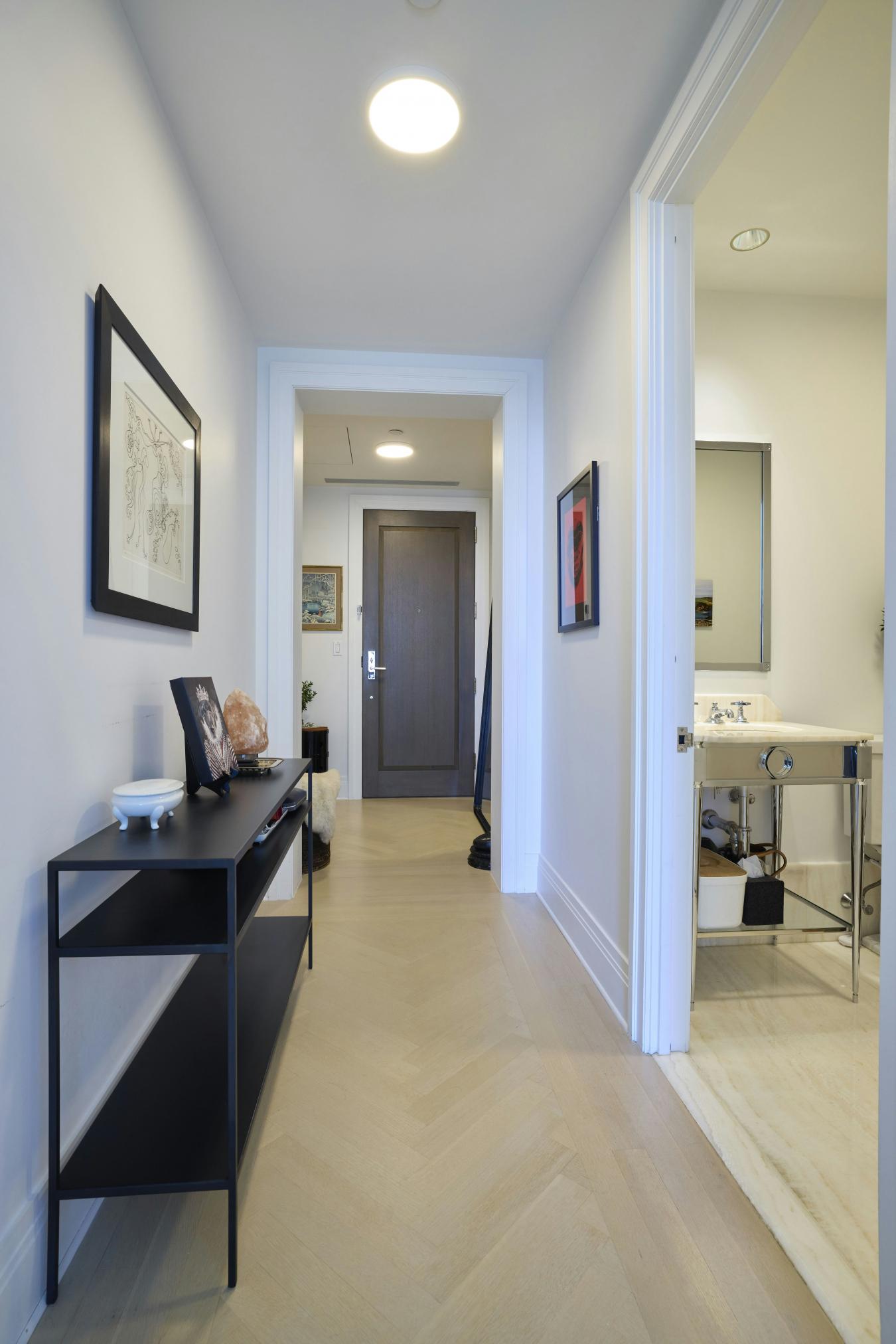 Tribeca, New York, 10007, United States, 1 Bedroom Bedrooms, ,1 BathroomBathrooms,Residential,For Sale,1944220