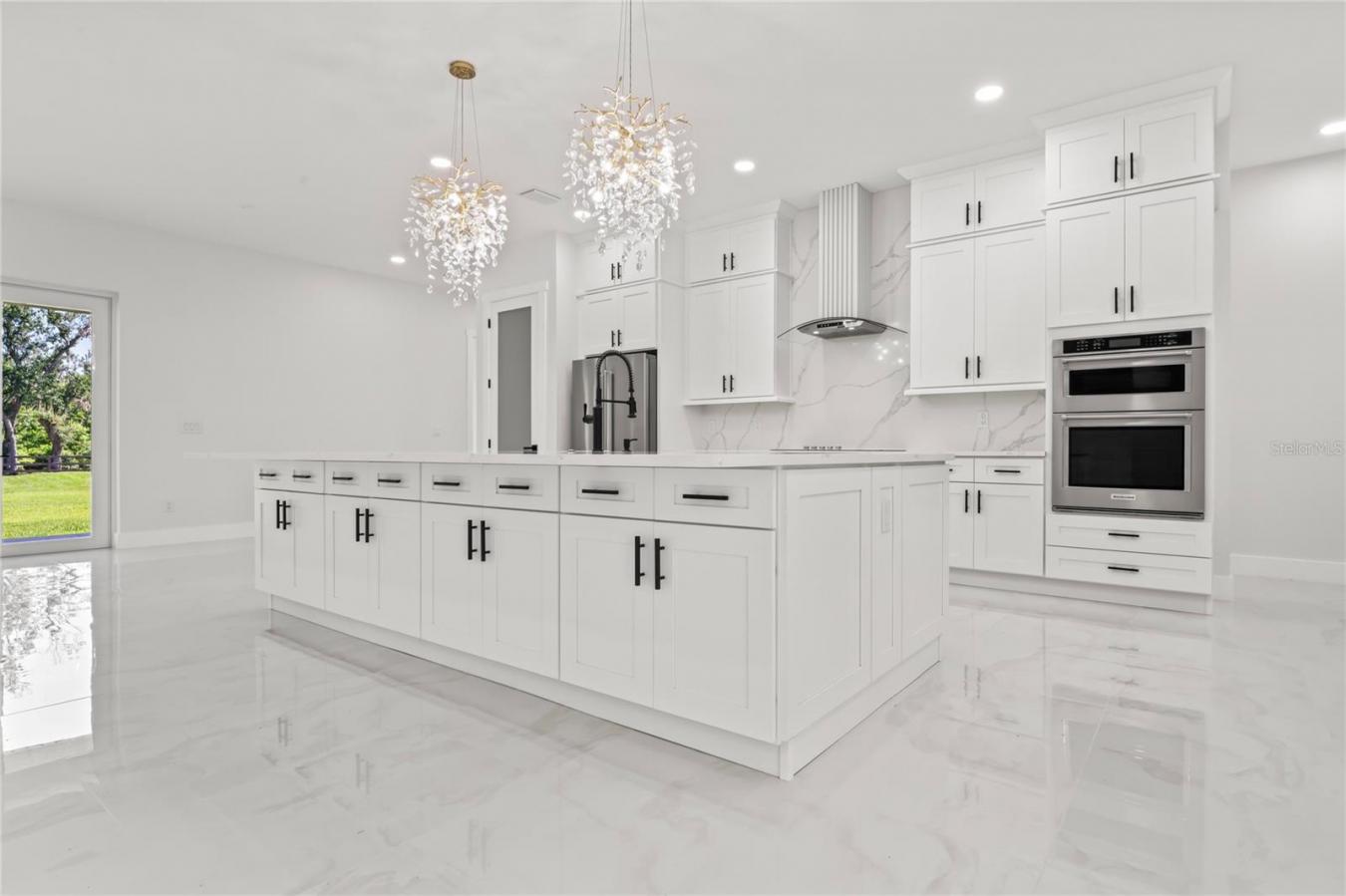 DOVER, Florida, 33527, United States, 4 Bedrooms Bedrooms, ,3 BathroomsBathrooms,Residential,For Sale,1987180