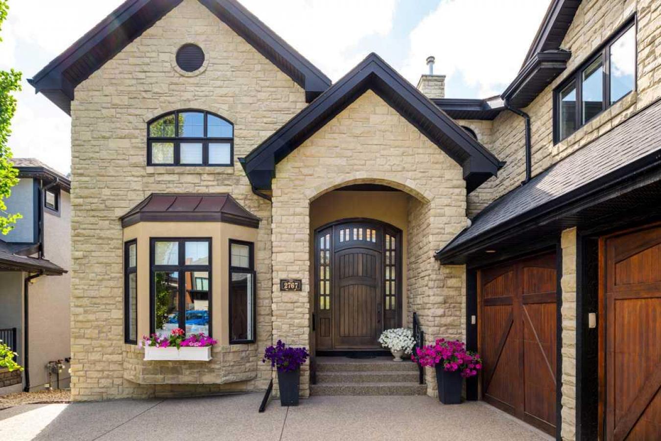 Calgary, AB, T3H 0G2, Canada, 4 Bedrooms Bedrooms, ,3 BathroomsBathrooms,Residential,For Sale,1893093