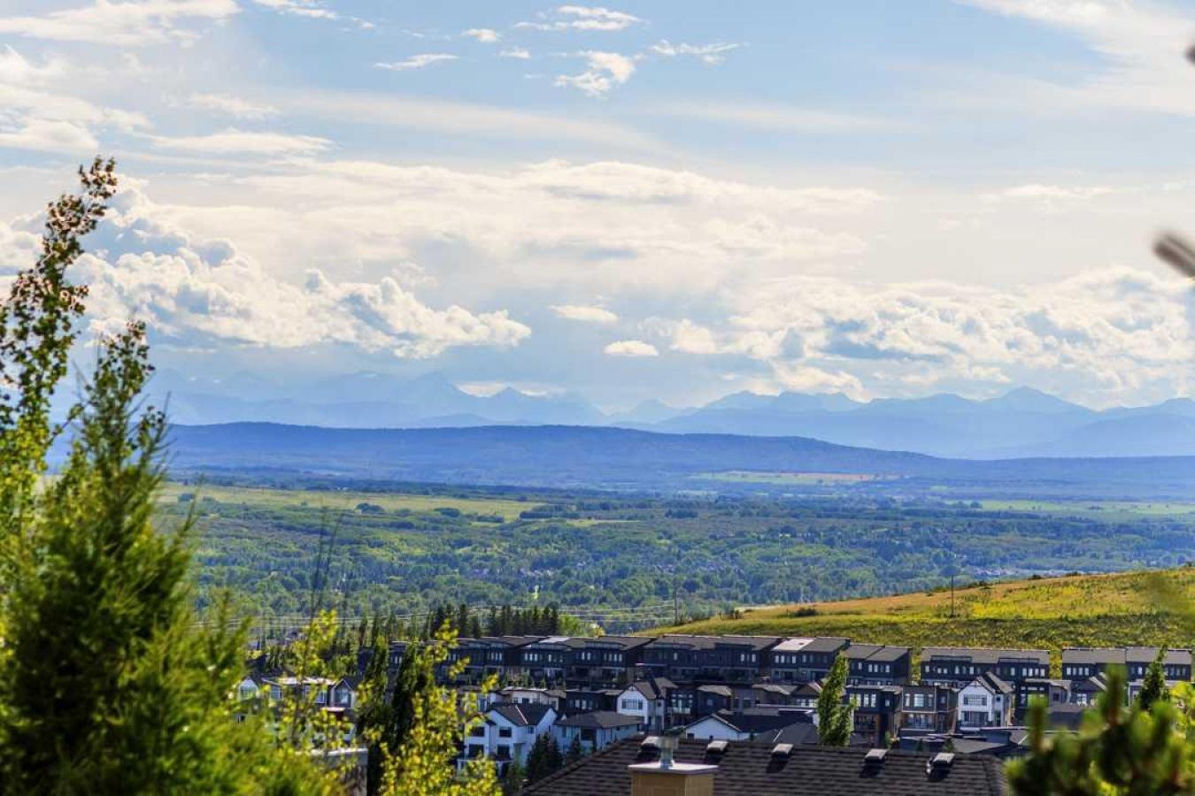 Calgary, AB, T3H 0G2, Canada, 4 Bedrooms Bedrooms, ,3 BathroomsBathrooms,Residential,For Sale,1893093