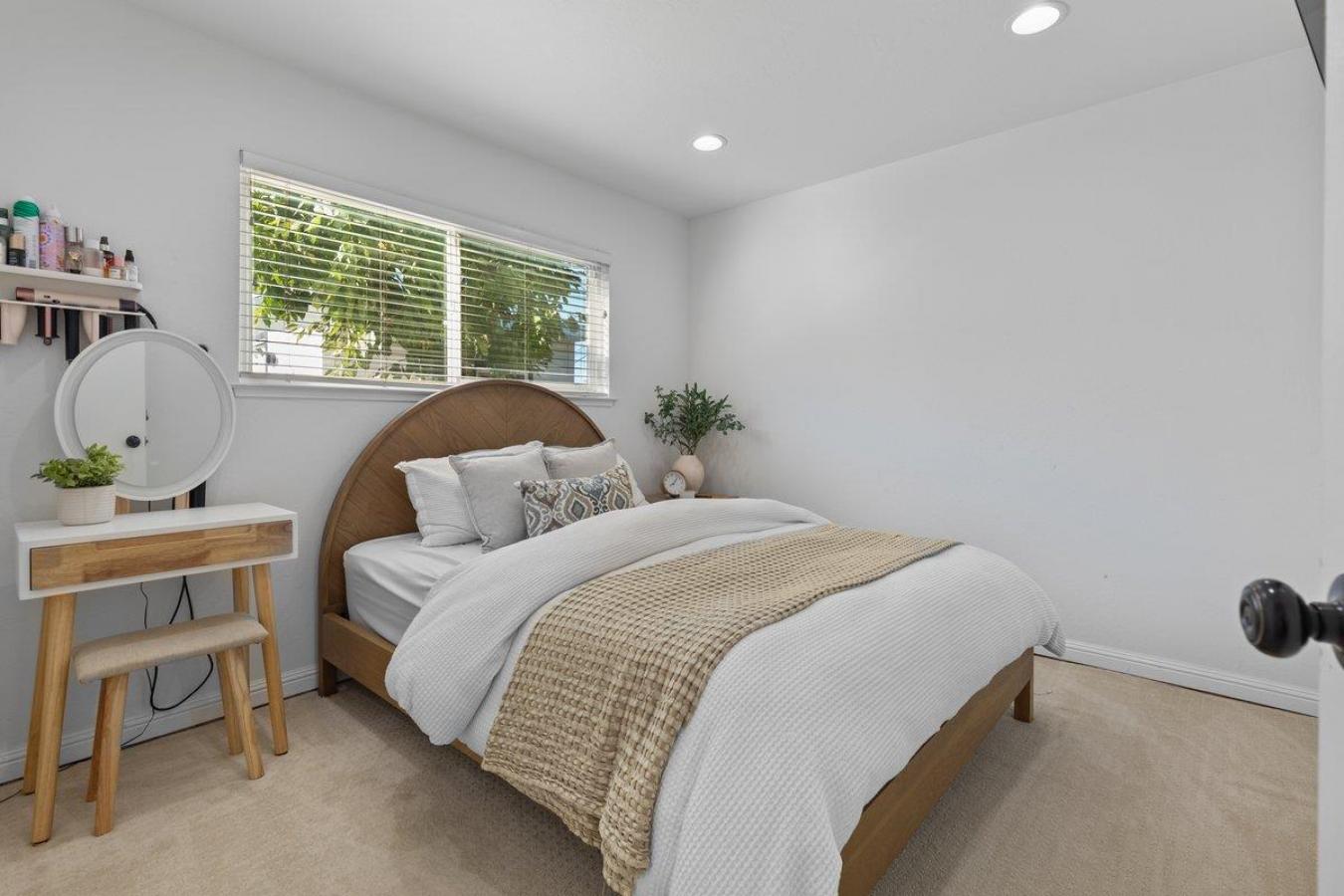 San Jose, California, 95118, United States, 4 Bedrooms Bedrooms, ,2 BathroomsBathrooms,Residential,For Sale,1893087