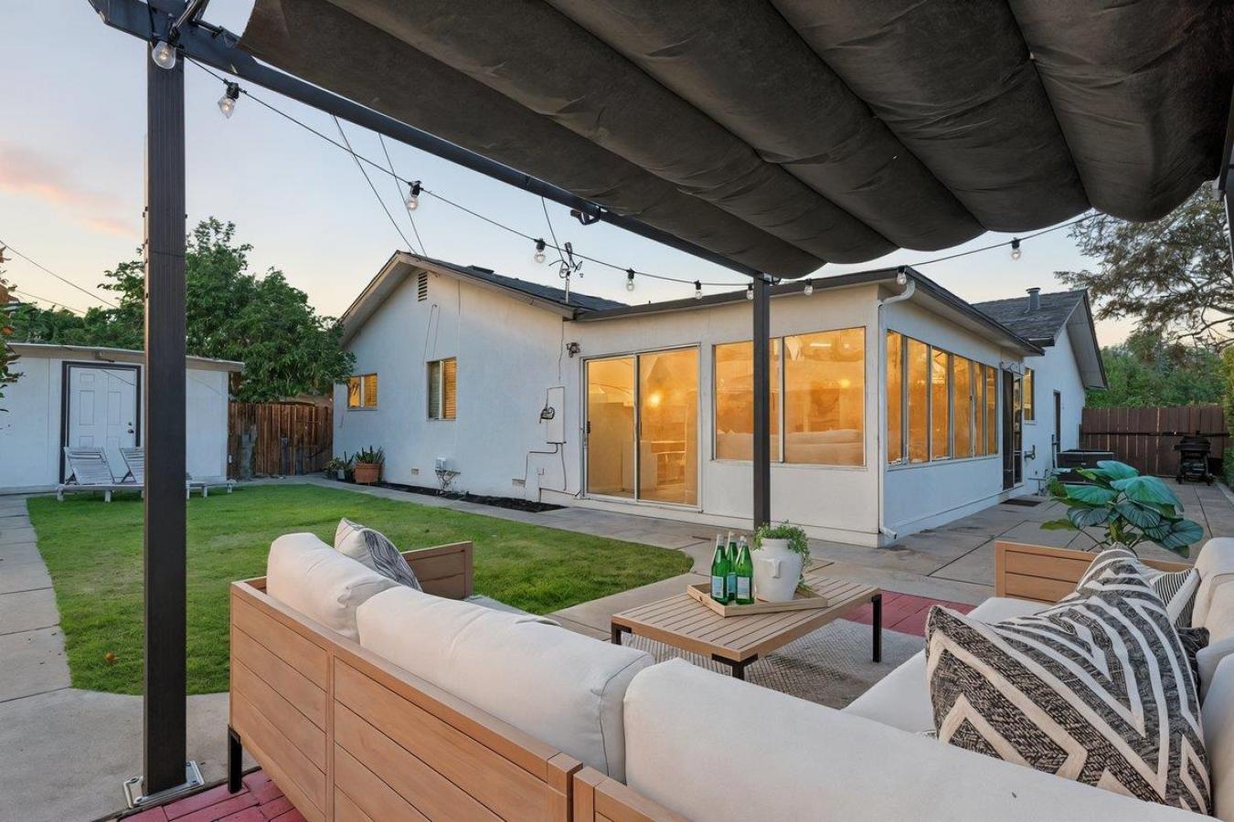 San Jose, California, 95118, United States, 4 Bedrooms Bedrooms, ,2 BathroomsBathrooms,Residential,For Sale,1893087