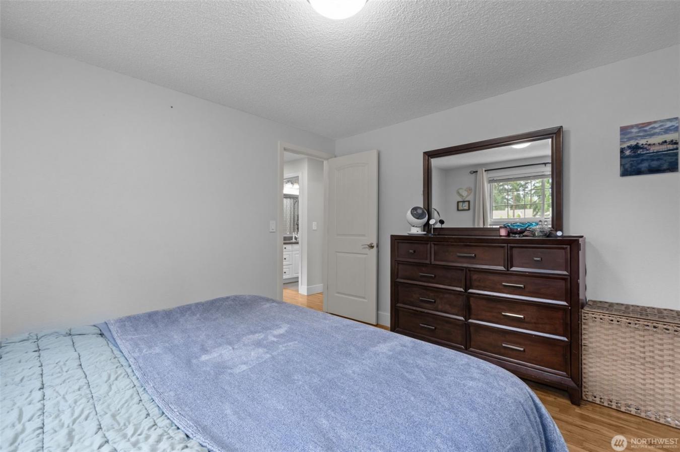 Tacoma, Pierce County, 98446, United States, 3 Bedrooms Bedrooms, ,1 BathroomBathrooms,Residential,For Sale,1893084