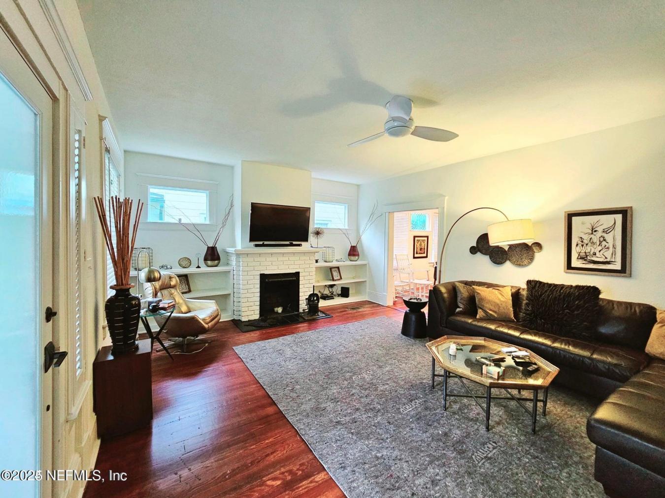 Exquisite duplex in historic Avondale/Riverside situated on a large co – image 7