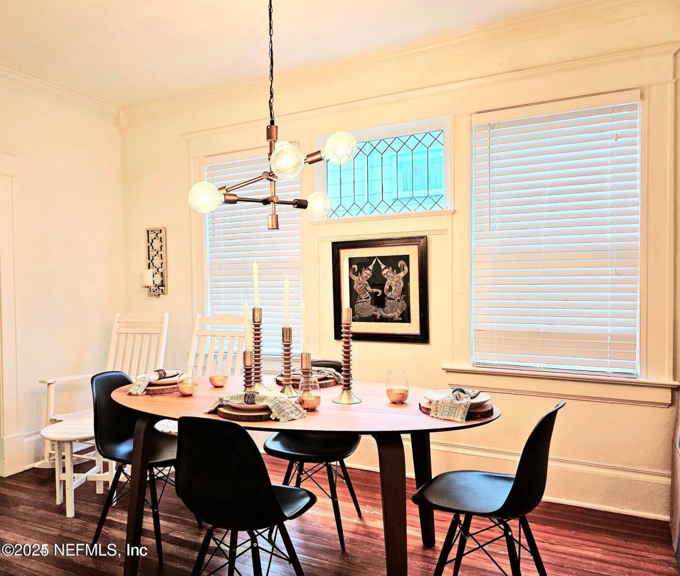 Exquisite duplex in historic Avondale/Riverside situated on a large co – image 8