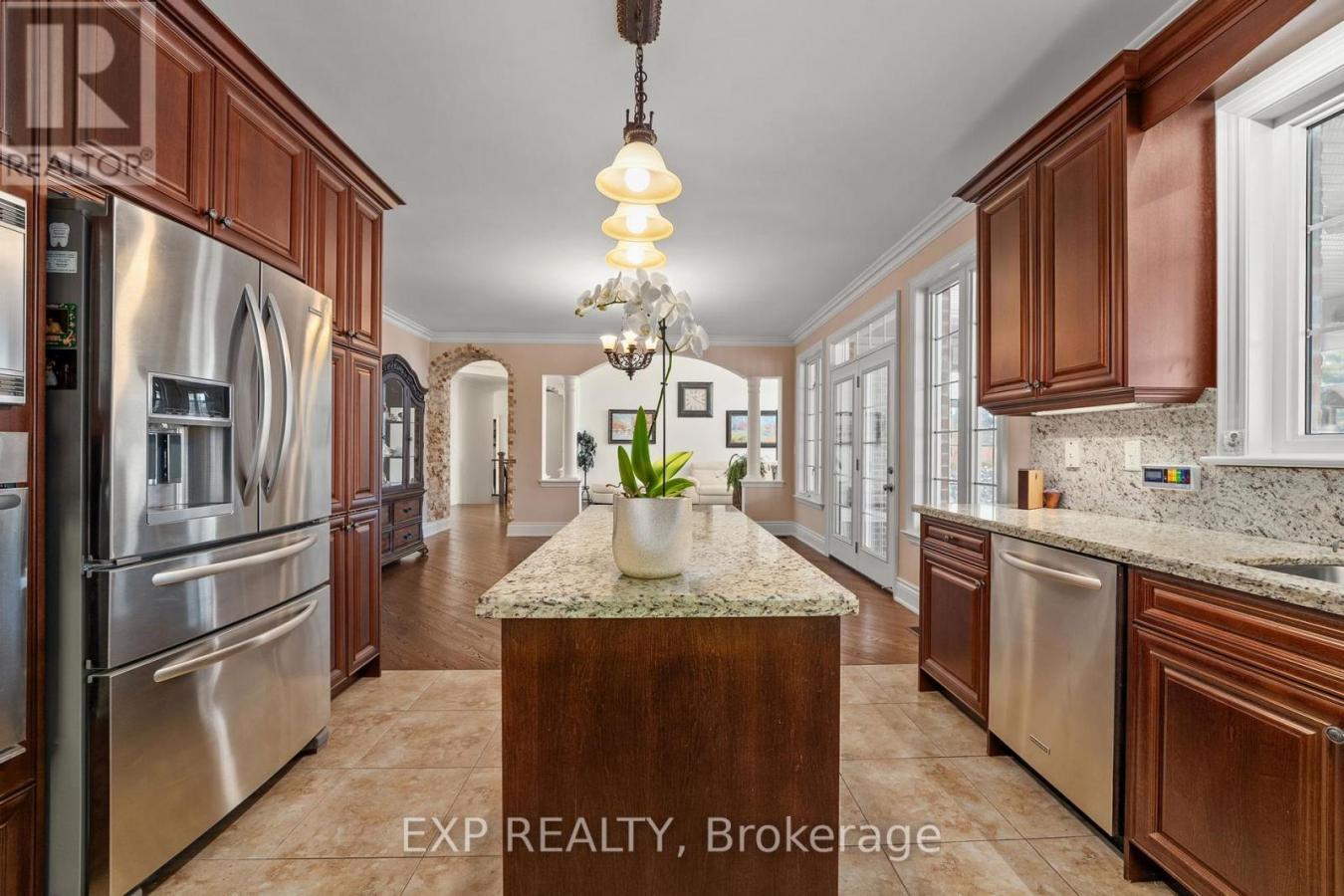 Georgina, ON, L4P0B1, Canada, 5 Bedrooms Bedrooms, ,Residential,For Sale,1893076