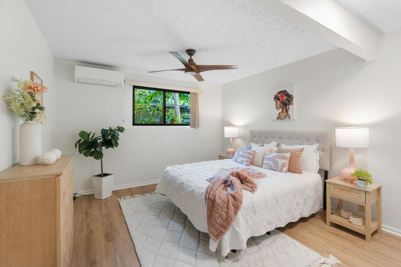 Kailua, Hawaii, 96734, United States, 5 Bedrooms Bedrooms, ,4 BathroomsBathrooms,Residential,For Sale,1966117