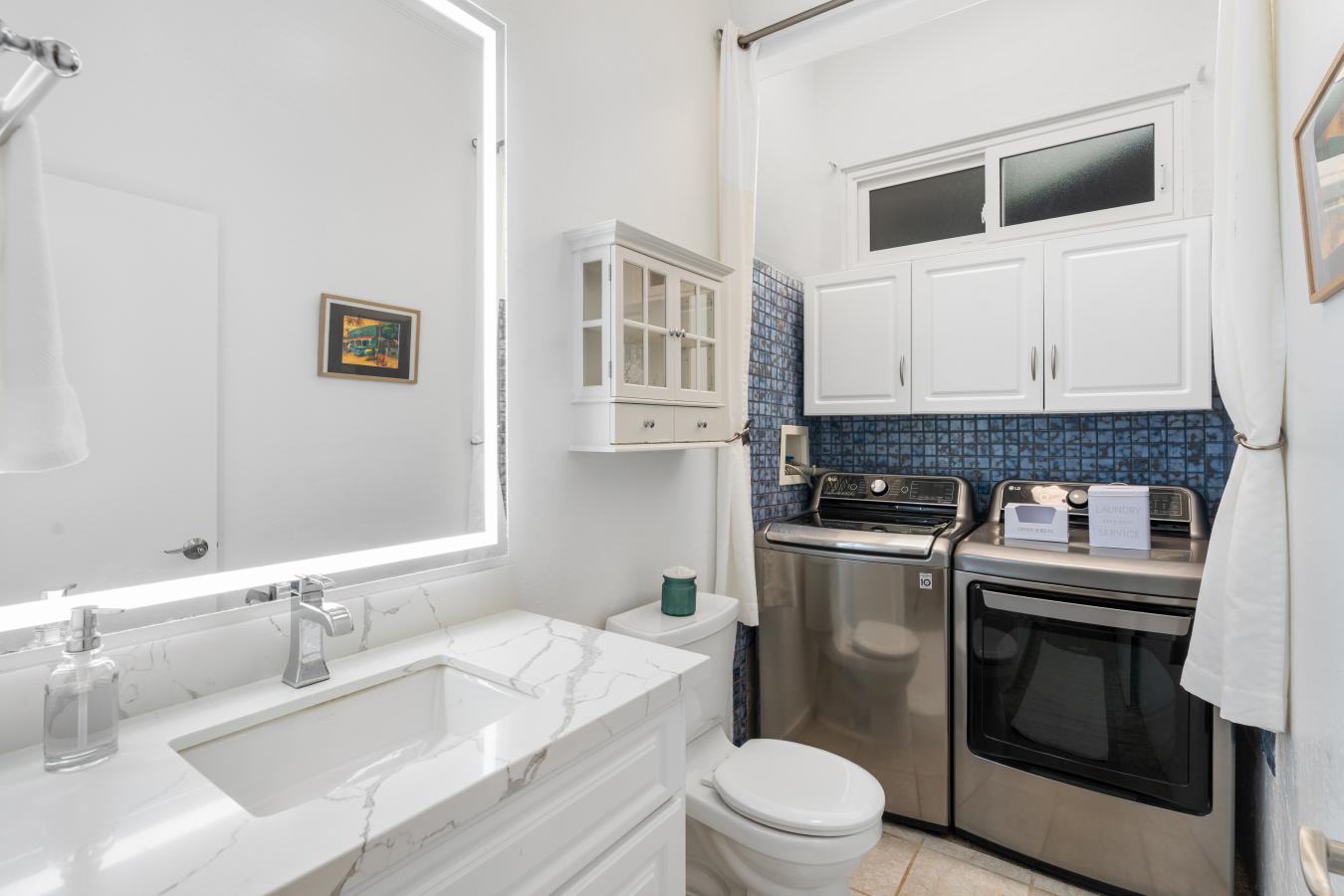 Kailua, Hawaii, 96734, United States, 5 Bedrooms Bedrooms, ,4 BathroomsBathrooms,Residential,For Sale,1966117