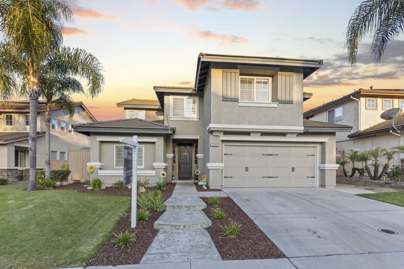 Chula Vista, California, 91913, United States, 6 Bedrooms Bedrooms, ,3 BathroomsBathrooms,Residential,For Sale,1893077