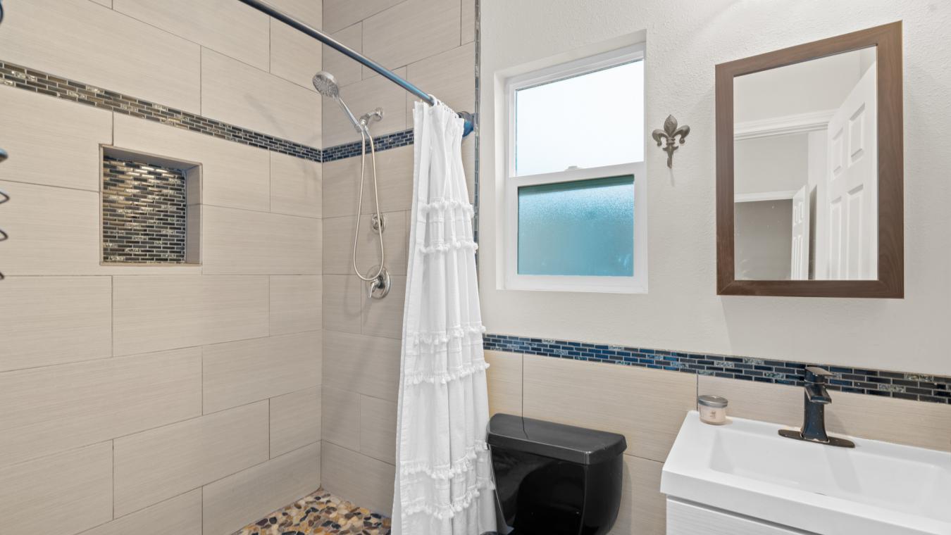 Chula Vista, California, 91913, United States, 6 Bedrooms Bedrooms, ,3 BathroomsBathrooms,Residential,For Sale,1893077