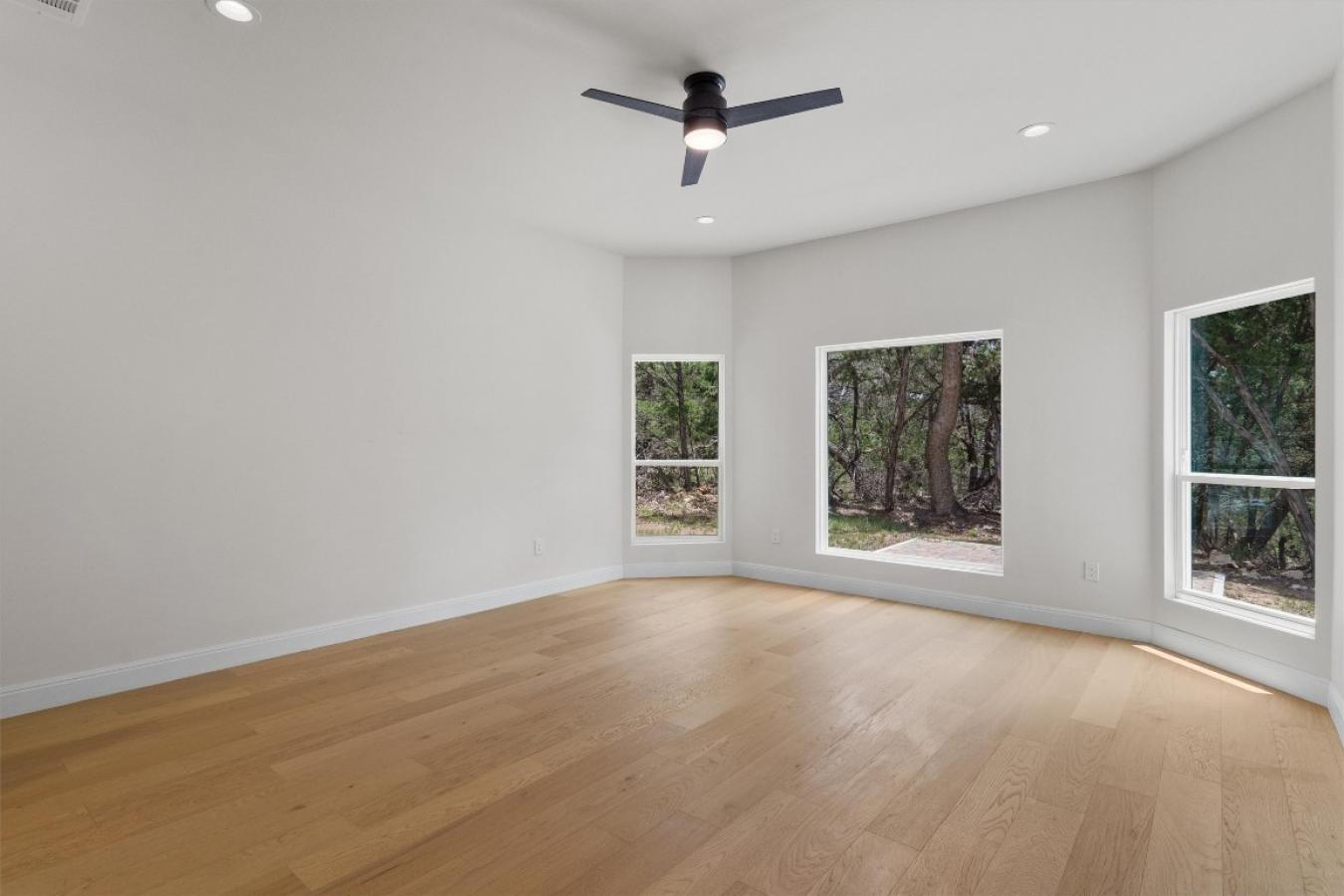 Jonestown, Texas, 78645, United States, 4 Bedrooms Bedrooms, ,3 BathroomsBathrooms,Residential,For Sale,1893068